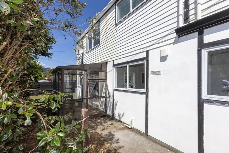 Photo of property in 11a Warrimoo Street, Paraparaumu, 5032