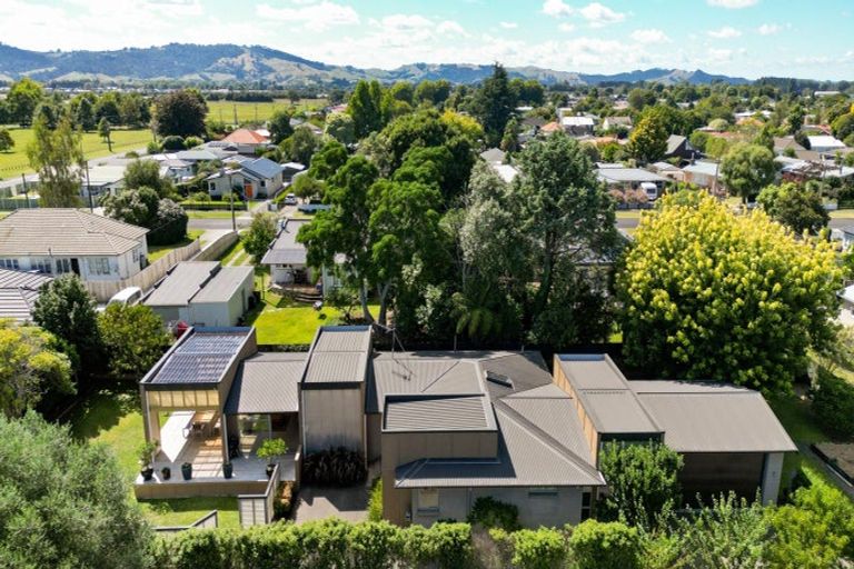 Photo of property in 131 Taylor Street, Cambridge, 3434