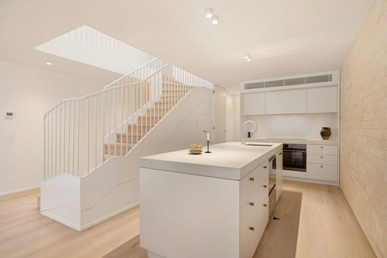 Photo of property in 35 Conference Street, Christchurch Central, Christchurch, 8013