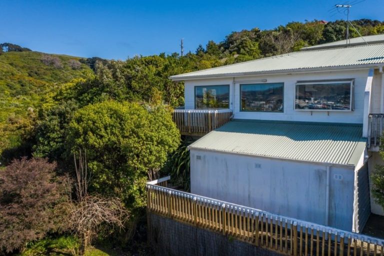 Photo of property in 16b Mawhare Street, Titahi Bay, Porirua, 5022