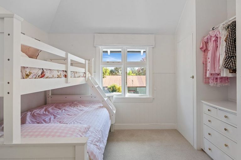 Photo of property in 49 Paparoa Street, Papanui, Christchurch, 8053