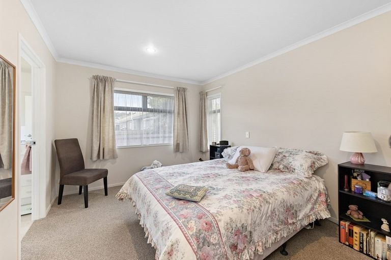 Photo of property in 2/456 Hibiscus Coast Highway, Orewa, 0931