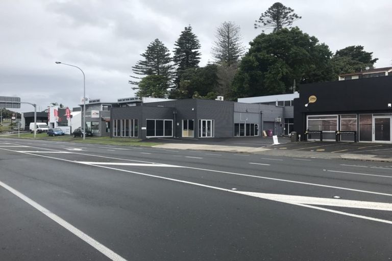 Photo of property in 35 Chapel Street, Papanui, Christchurch, 8053