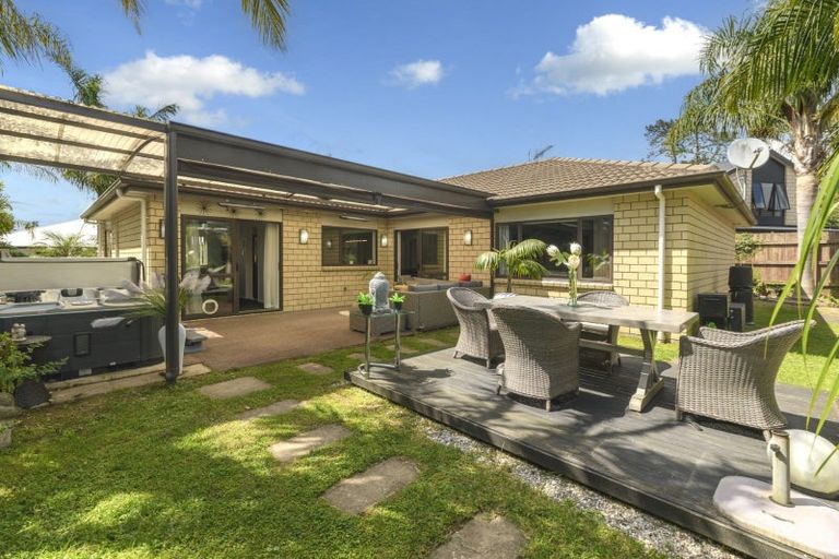 Photo of property in 34 Teal Place, Pyes Pa, Tauranga, 3112