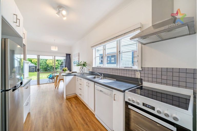 Photo of property in 61 Riverside Drive, Waiwhetu, Lower Hutt, 5010