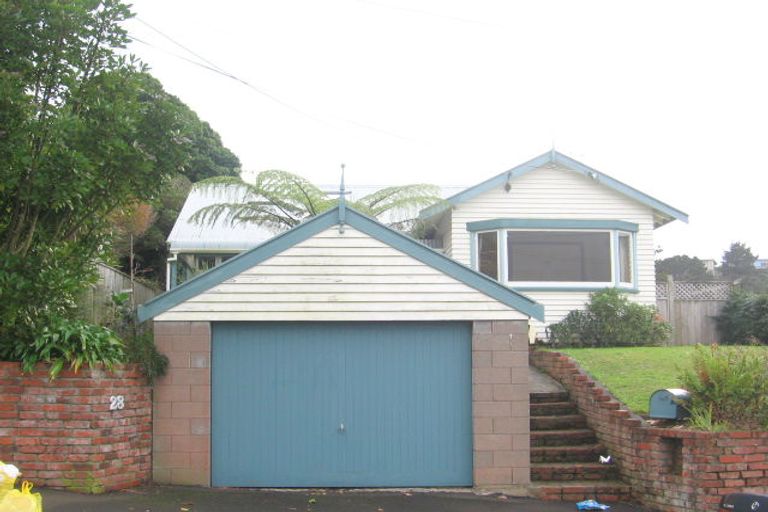 Photo of property in 28 Woodland Road, Johnsonville, Wellington, 6037