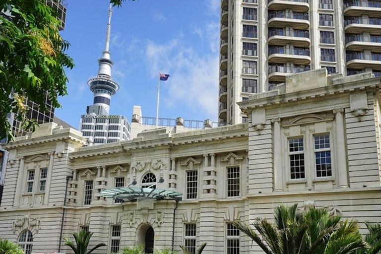 Photo of property in The Metropolis Apartments, 2912/1 Courthouse Lane, Auckland Central, Auckland, 1010