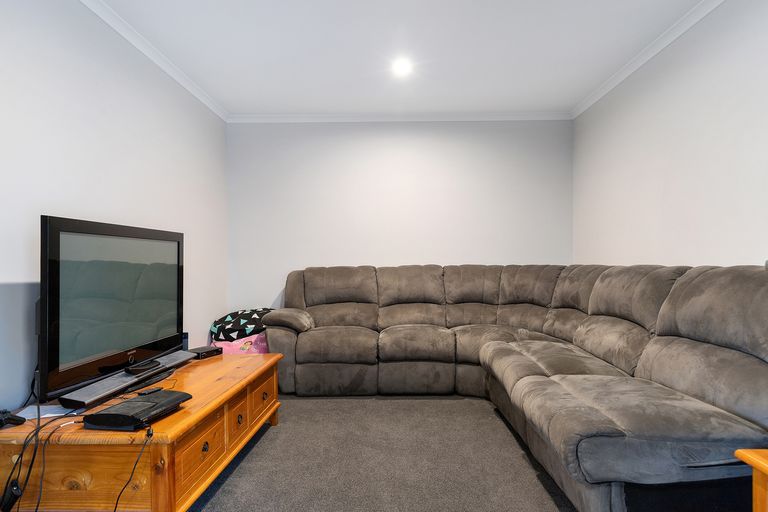 Photo of property in 12 Law Crescent, Horotiu, Hamilton, 3288