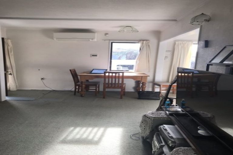 Photo of property in 399 Bucklands Beach Road, Bucklands Beach, Auckland, 2012