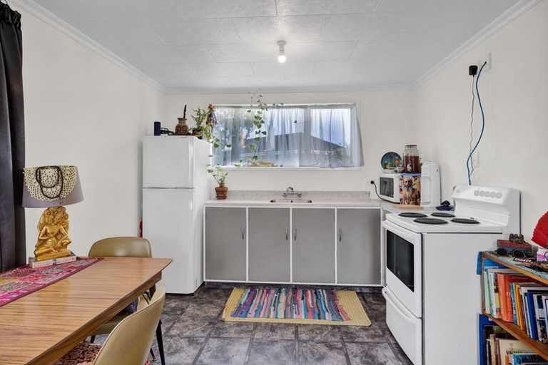 Photo of property in 161 Fairfield Road, Hawera, 4672