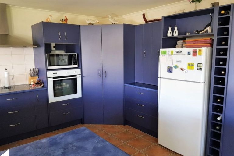 Photo of property in 17a Ruahine Street, Dannevirke, 4930