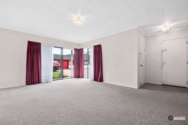 Photo of property in 9 Cooper Street, Taita, Lower Hutt, 5011