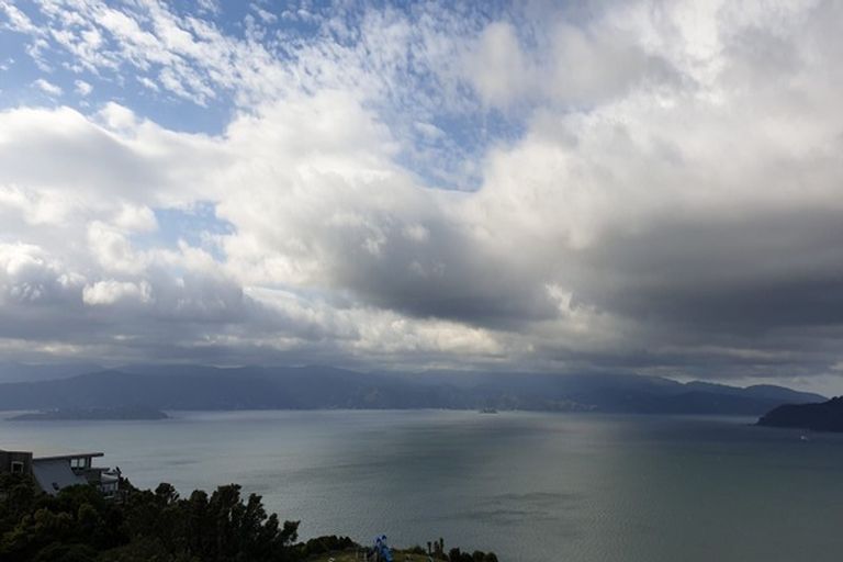 Photo of property in 1/31 Homebush Road, Khandallah, Wellington, 6035