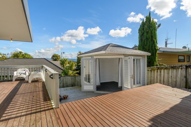 Photo of property in 9 Whitby Place, Welcome Bay, Tauranga, 3112