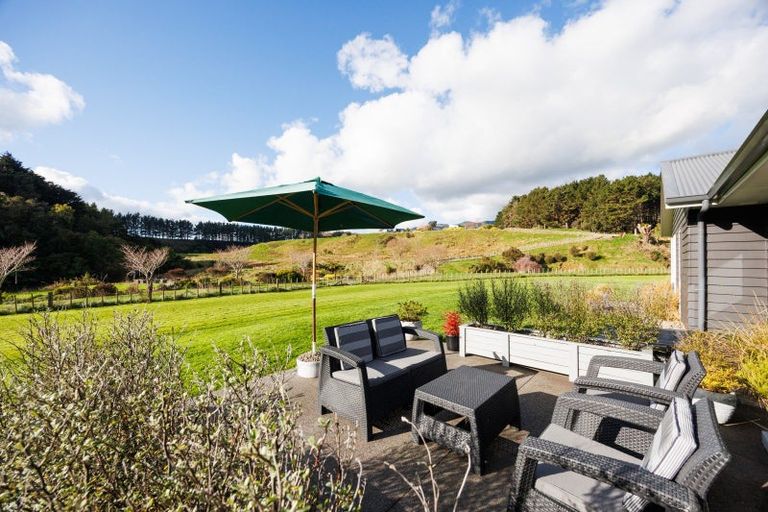 Photo of property in 147 Albert Road, Tokomaru, Palmerston North, 4474