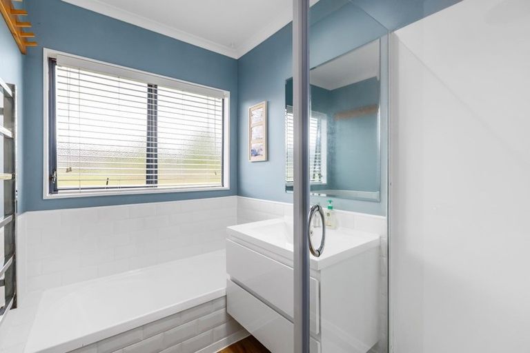 Photo of property in 408b Ngatai Road, Bellevue, Tauranga, 3110