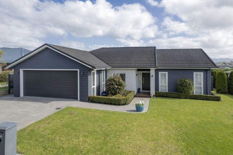 Photo of property in 5 Holyoake Terrace, Omokoroa, 3114