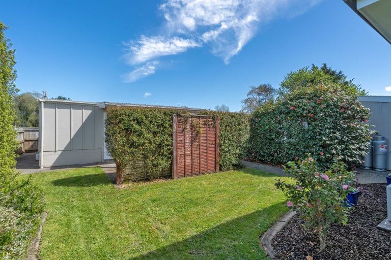 Photo of property in 72 Kuratawhiti Street, Greytown, 5712
