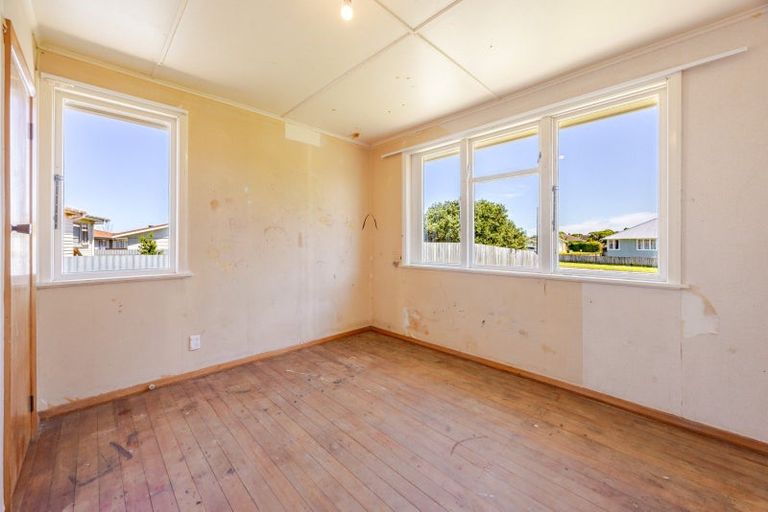 Photo of property in 25 Dockery Avenue, Onekawa, Napier, 4110