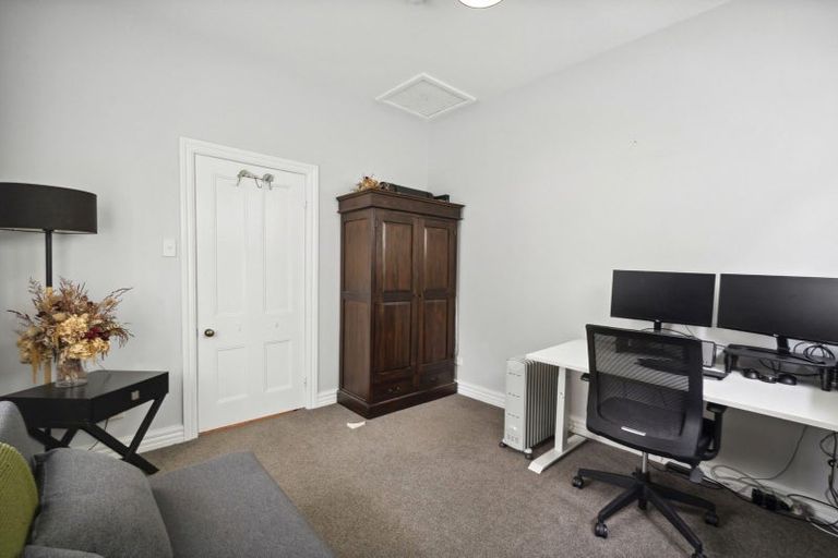 Photo of property in 34 Aro Street, Aro Valley, Wellington, 6021