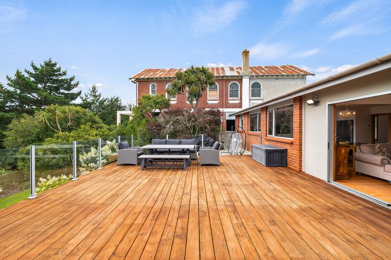 Photo of property in 133 Doon Street, Waverley, Dunedin, 9013