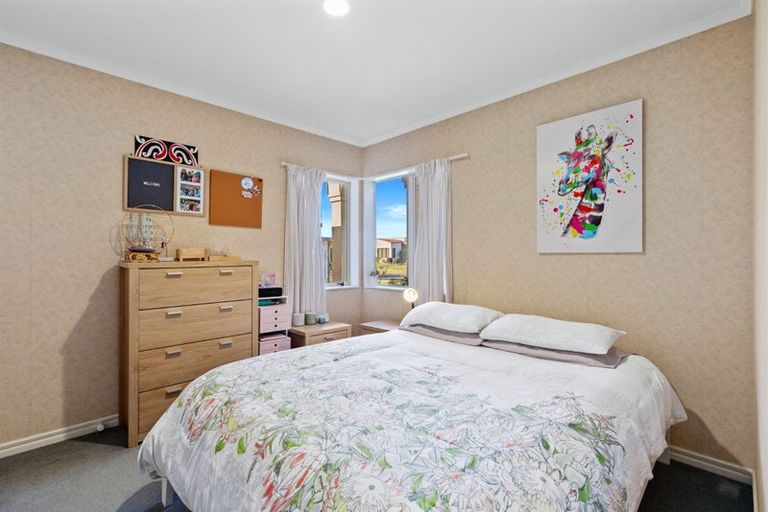 Photo of property in 24 Kahira Crescent, Papamoa Beach, Papamoa, 3118