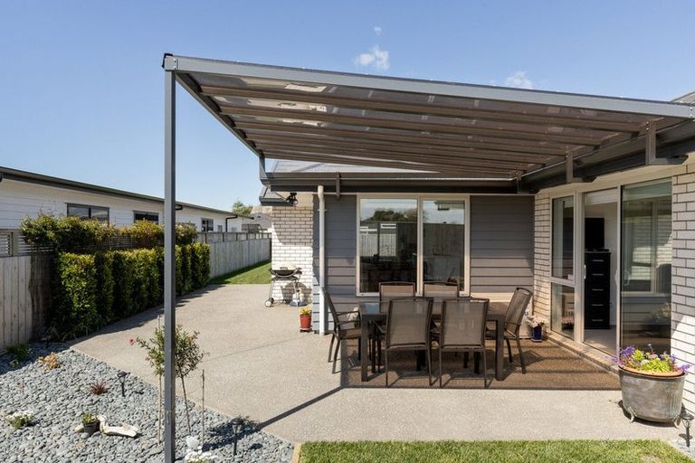 Photo of property in 12 Kotare Drive, Coastlands, Whakatane, 3120