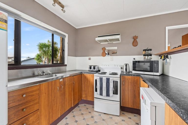 Photo of property in 124 Paramount Parade, Tikipunga, Whangarei, 0112