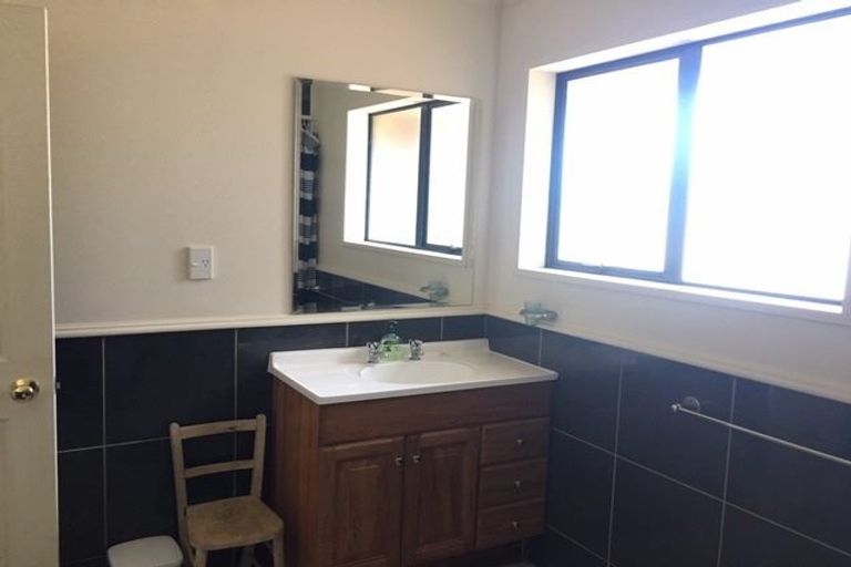 Photo of property in 14 Dalziel Road, Halfway Bush, Dunedin, 9010