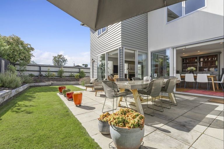 Photo of property in 7 Rata Street, Wanaka, 9305