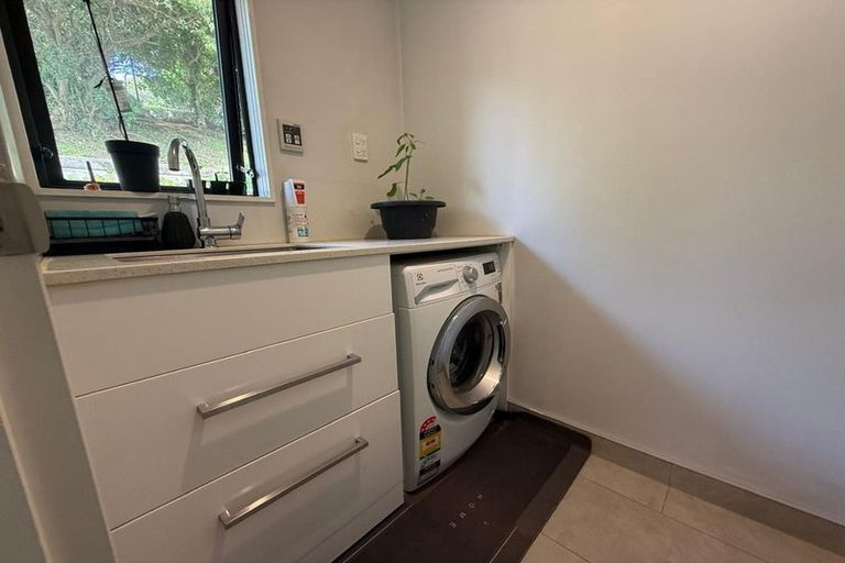 Photo of property in 5 Duncan Street, Tawa, Wellington, 5028