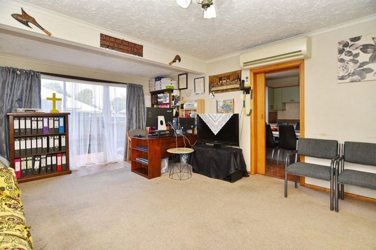 Photo of property in 2/32 Hindess Street, Halswell, Christchurch, 8025