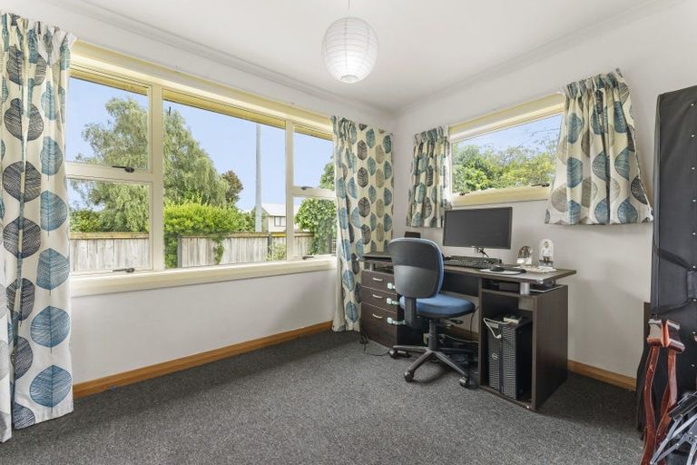 Photo of property in 551 Ruahine Street, Hokowhitu, Palmerston North, 4410