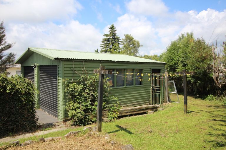 Photo of property in 19 Garrick Place, Pukehangi, Rotorua, 3015