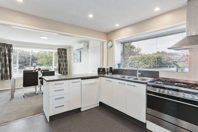 Photo of property in 351 Burwood Road, Burwood, Christchurch, 8083