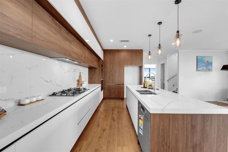 Photo of property in 12 Piki Street, Flat Bush, Auckland, 2019