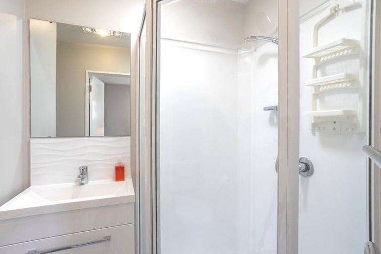 Photo of property in 17 Windsor Court, Rangiora, 7400