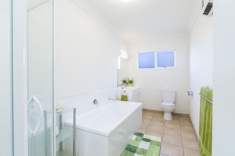 Photo of property in 8 Piccadilly Circus, Snells Beach, 0920