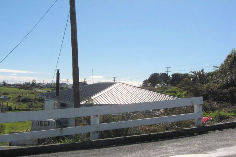 Photo of property in 51 Hall Street, Cobden, Greymouth, 7802