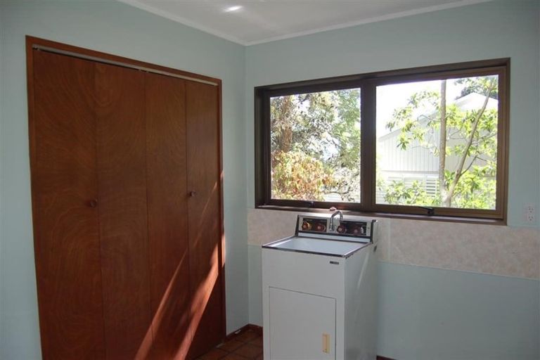 Photo of property in 27 Burns Road, Hospital Hill, Napier, 4110