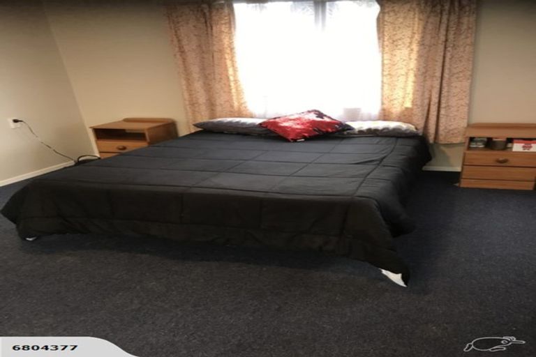 Photo of property in 1/184 Universal Drive, Henderson, Auckland, 0610