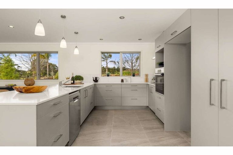 Photo of property in 9 Okura Drive, Kerikeri, 0230