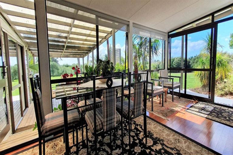 Photo of property in 574 Kerikeri Road, Kerikeri, 0293