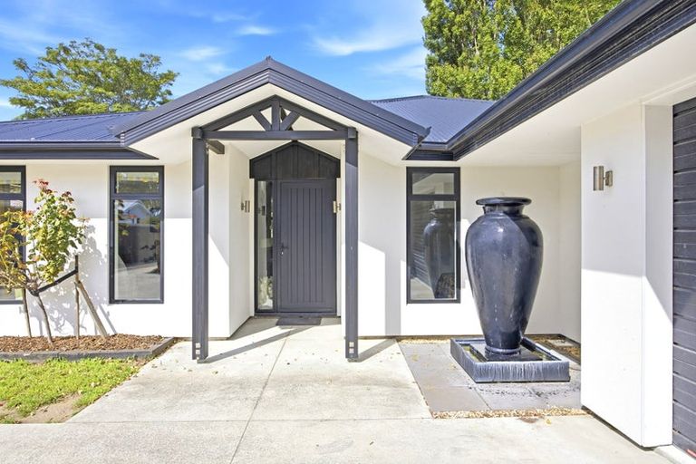 Photo of property in 61 Sinclair Street, New Brighton, Christchurch, 8083