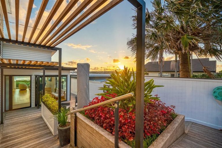 Photo of property in 22 Walter Street, Hauraki, Auckland, 0622