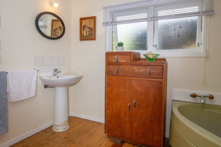 Photo of property in 47 Norton Street, Te Kopuru, 0391