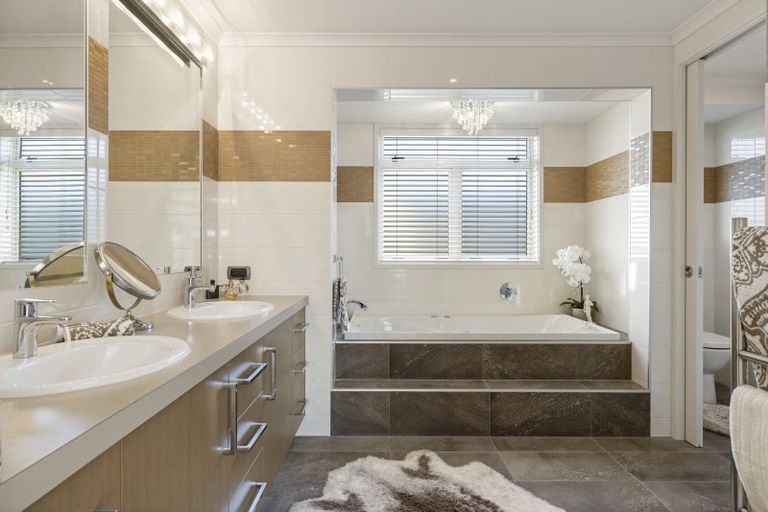 Photo of property in 1 Sanctuary Key, Papamoa Beach, Papamoa, 3118