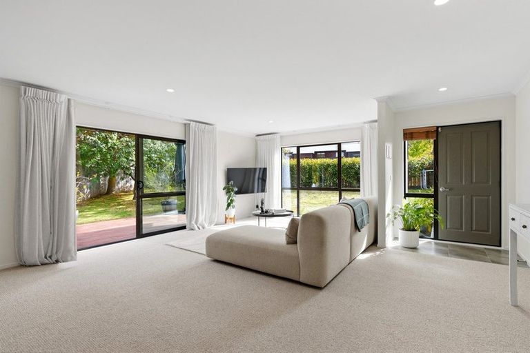 Photo of property in 10 Erskine Street, Lake Hayes, Queenstown, 9304