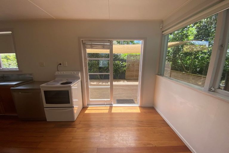Photo of property in 1/14 Roberts Road, Te Atatu South, Auckland, 0610