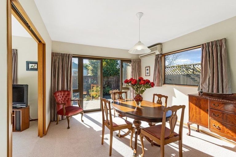 Photo of property in 2/175 Centaurus Road, Saint Martins, Christchurch, 8022